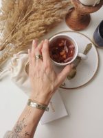 I AM ENOUGH – bransoletka z mosiądzu z napisem - obrazek 3